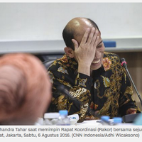 jokowi-yang-harus-jelaskan-soal-status-wni-bukan-archandra