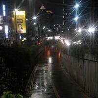 mobil-damkar-dikerahkan-sedot-genangan-di-underpass-gandaria-city