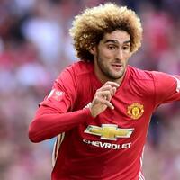 lewat-telepon-jose-mourinho-ubah-marouane-fellaini