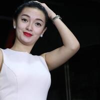 foto-bokong-zaskia-gotik-dicium-pria-beredar-di-internet