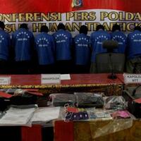 20-anak-di-ntt-ditukar-satu-mobil