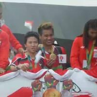 diarak-ke-istana-butet-owi-pulang-naik-taksi