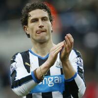 resmi-daryl-janmaat-gabung-watford