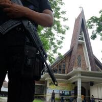 siapa-di-belakang-pelaku-bom-gereja-di-medan