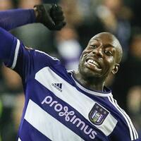 resmi-watford-daratkan-stefano-okaka