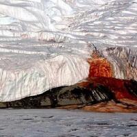 air-terjun--darah--di-antartika-bukti-adanya-alien-di-alam-lain