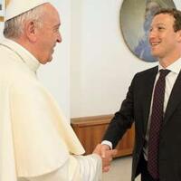 bos-facebook-hadiahkan-sebuah-drone-untuk-paus-fransiskus