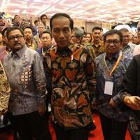 gara-gara-tunjangan-anggota-dewan-dari-bersorak-langsung-lesu-dengar-jokowi
