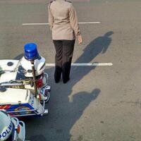 mereka-yang-cantik-dan-partiotik