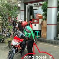 kejadiannya-barusan-nh-gan-ati2-di-pom-bensin