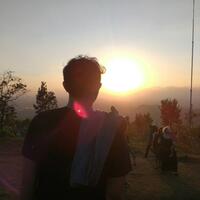 sejatinya-setiap-senja-pasti-mempunyai-cerita-yang-berbeda