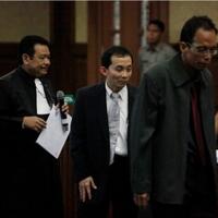 ahli-patologi-tak-berani-simpulkan-mirna-tewas-karena-sianida