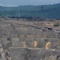 pnbp-pertambangan-masih-jauh-dari-target