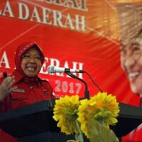 risma-memohon-tak-diseret-ke-jakarta