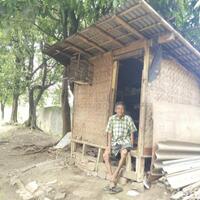 mantan-tukang-kebun-gedung-sate-yang-kini-huni-gubuk-reyot-di-bandung