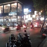 hal-hal-yang-bikin-emosi-dan-kesel-di-jalan-raya