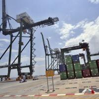 kapasitas-terminal-petikemas-i-kalibaru-bisa-tekan-biaya-logistik