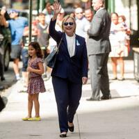 hillary-clinton-sakit-dan-reaksi-kubu-trump