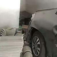 ugal-ugalan-kendarai-mobil-dinas-kadis-pu-tabrak-empat-pemotor