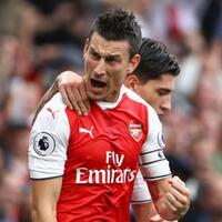 laurent-koscielny-puas-petik-poin-di-paris