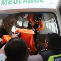 syahbandar-pastikan-kapal-meledak-di-padangbai-layak-berlayar