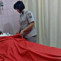 disiram-air-panas-oleh-orangtua-angkat-bocah-8-tahun-kritis