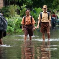 diguyur-hujan-semalaman-satu-dusun-di-ciamis-terendam-banjir