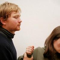 lima-suami-biadab-tega-siksa-istri-karena-hal-sepele