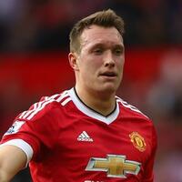 arsenal--liverpool-berebut-phil-jones