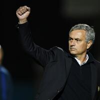 jose-mourinho-kecam--einstein-einstein-sepakbola