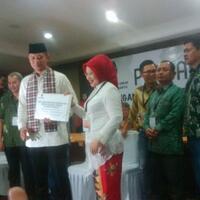 agus-sylvi-resmi-daftar-ke-kpu-dki-jakarta