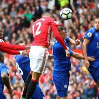 jadi-kapten--cetak-gol-chris-smalling-bahagia