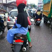 pentingnya-pake-helem