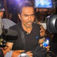 pesta-aa-gatot-polisi-sabu-dibagikan-dari-mulut-ke-mulut