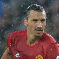 manchester-united-menang-zlatan-ibrahimovic-tak-puas