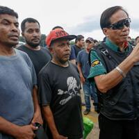 tiga-sandera-abu-sayyaf-asal-indonesia-bebas-dua-tunggu-waktu