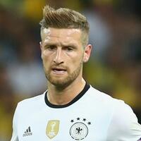 shkodran-mustafi-ingin-belajar-dari-jerome-boateng--mats-hummels