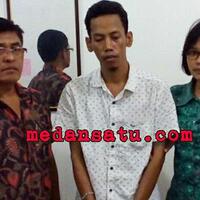 pria-ini-ketangkap-basah-calon-mertua-sedang-menindih-pacarnya-ya-beginilah