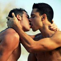 3-cara-memerahkan-bibir-secara-alami-cepat-aman-dan-permanen