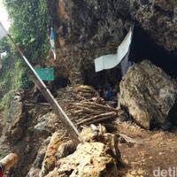 menyapa-mbah-kijem-penghuni-gua-terpencil-dan-curam-di-pantai-selatan-jawa