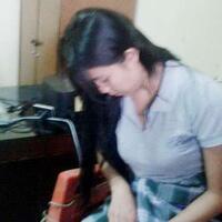 wanita-cantik-bersarung-ini-ditangkap-polres-binjai-bersama-5-teman-prianya-segini