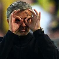 roman-abramovich-sempat-hentikan-jose-mourinho-gabung-manchester-united