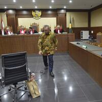 stabilo-merah-untuk-49-calon-hakim-ad-hoc-tipikor