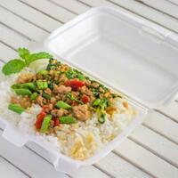 gabus-sintetis-dibatasi-karton-daun-pisang-diharapkan