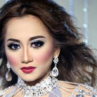 kangen-suami-septi-sanustika-minta-bilik-asmara