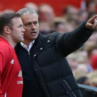 jose-mourinho-hentikan-nyanyian-hillsborough--munich