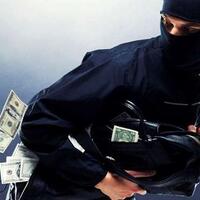 hamburkan-uang-ke-jalan-perampok-kabur-bawa-ratusan-juta-tkp-medan-belawan