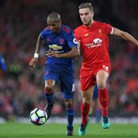 jose-mourinho-ashley-young-fenomenal