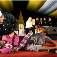 seumur-hidup-baru-pegang-uang-rp20-juta-buruh-tani-ini-langsung-pingsan