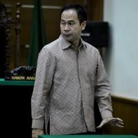 hukuman-berderet-untuk-adik-mantan-gubernur-atut